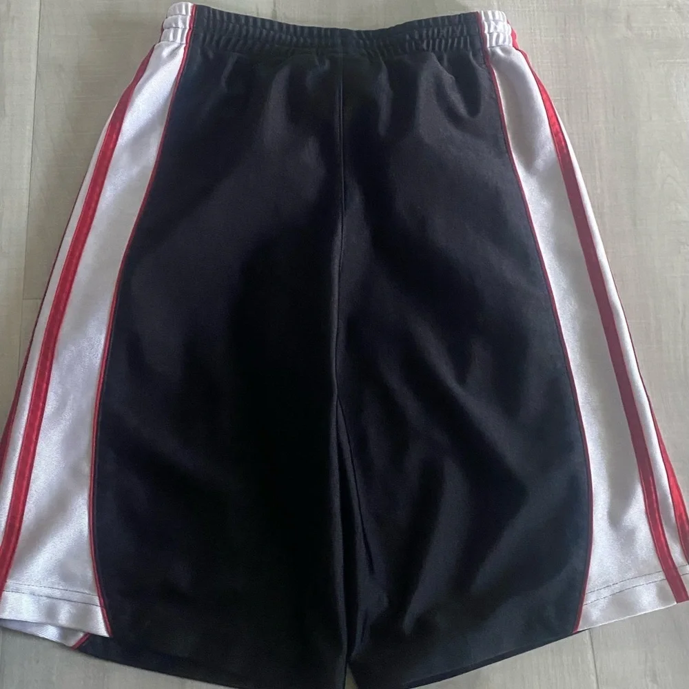 Adidas Kids Black Athletic Shorts size M